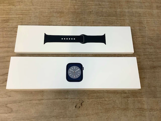Apple series 8 smartwatch gps + midnight aluminium - afbeelding 3 van  7
