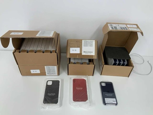 Apple silicone backcover voor de apple iphone 11 pro max, midnight blue (34x) - afbeelding 1 van  1
