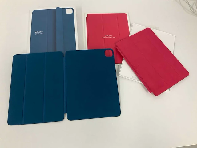 Apple smart folio ipad pro 11" (2021 & 2022) - marineblauw mqdv3zm/a (2x) - afbeelding 2 van  5