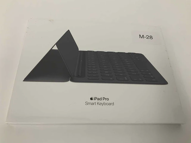 Apple smart keyboard for ipad pro 10.5-inch - qwerty cz - charcoal gray - mptl2cz/a - afbeelding 1 van  2