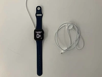 Apple watch 6 44mm gps space gray aluminium with midnight blue wristband - afbeelding 1 van  4