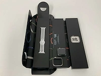 Apple watch 7 nike gps, 45 mm aluminium starlight with pure platinum/black sport band mkna3nf/a (2x) - afbeelding 3 van  6
