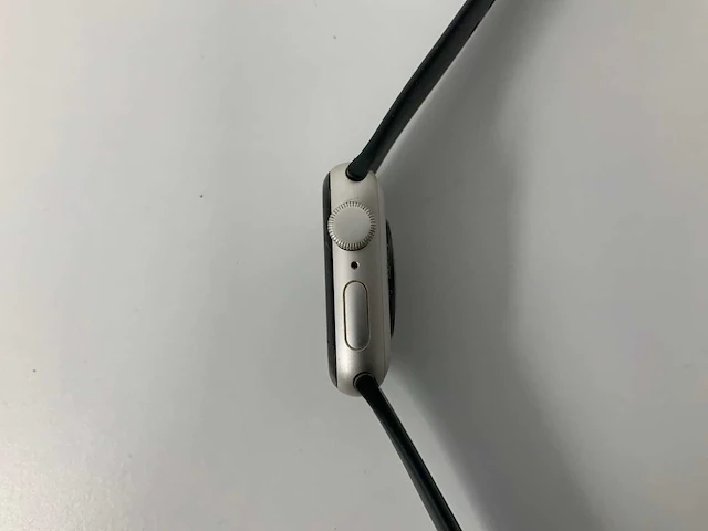 Apple watch a2722 se(2022) 40mm gps aluminium silver - afbeelding 4 van  5