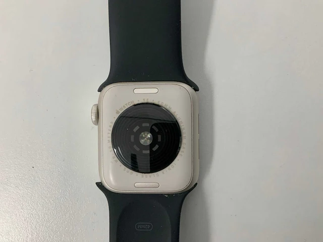 Apple watch a2722 se(2022) 40mm gps aluminium silver - afbeelding 5 van  5