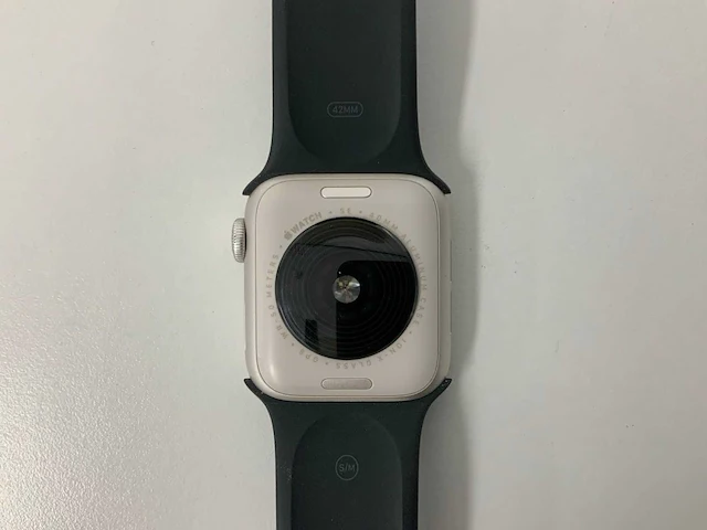 Apple watch a2722 se(2022) 40mm gps aluminium starlight - afbeelding 5 van  5