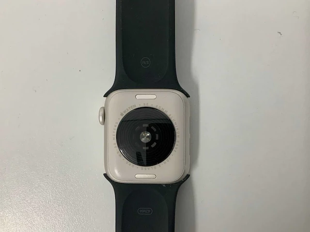 Apple watch a2722 se(2022) 40mm gps aluminium starlight - afbeelding 5 van  5