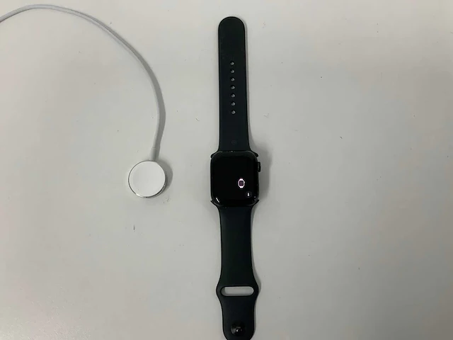 Apple watch a2770 series 8 41mm gps aluminium midnight - afbeelding 1 van  5