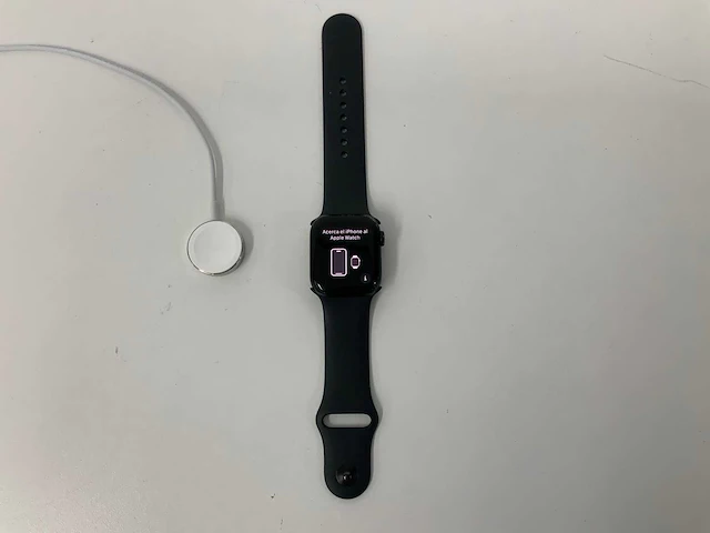 Apple watch a2770 series 8 41mm gps aluminium midnight - afbeelding 1 van  5