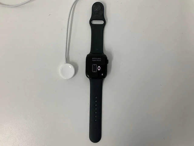 Apple watch a2771 series 8 45mm gps aluminium midnight - afbeelding 1 van  5