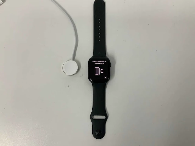 Apple watch a2771 series 8 45mm gps aluminium midnight - afbeelding 1 van  5
