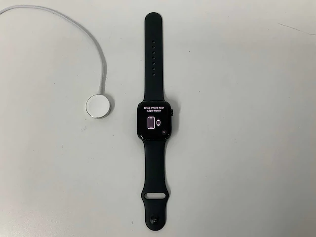 Apple watch a2771 series 8 45mm gps aluminium midnight - afbeelding 1 van  5