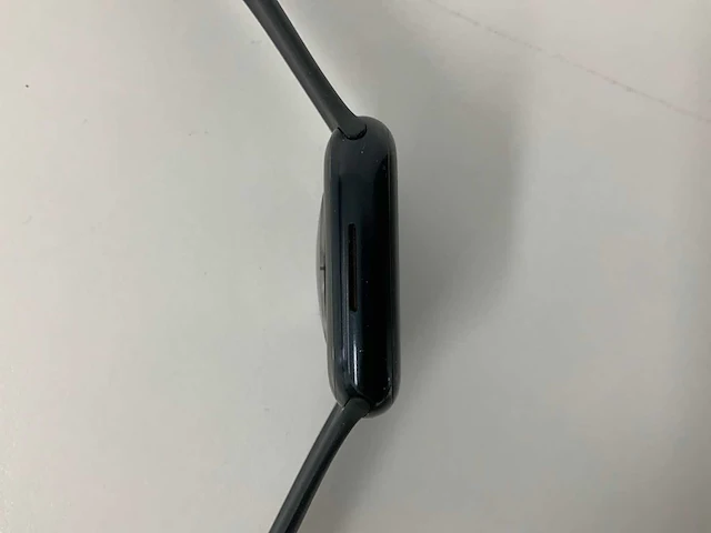 Apple watch a2771 series 8 45mm gps aluminium midnight - afbeelding 2 van  4