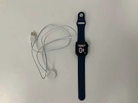 Apple watch se (2022) 44mm gps midnight aluminium with midnight blue wristband - afbeelding 1 van  5