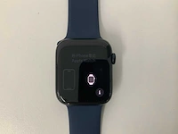 Apple watch se (2022) 44mm gps midnight aluminium with midnight blue wristband - afbeelding 2 van  5