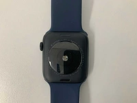 Apple watch se (2022) 44mm gps midnight aluminium with midnight blue wristband - afbeelding 5 van  5