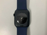 Apple watch se (2022) 44mm gps midnight aluminium with midnight blue wristband - afbeelding 5 van  5