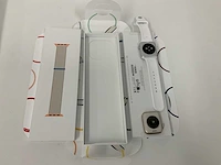 Apple watch se (2nd generation) gps, 40 mm aluminium starlight with starlight sport band mnjp3nf/a (2x) - afbeelding 3 van  4