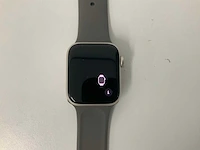 Apple watch se (gen 2) 40mm gps starlight aluminium with clay wristband - afbeelding 2 van  5