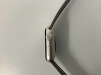Apple watch se (gen 2) 40mm gps starlight aluminium with clay wristband - afbeelding 4 van  5