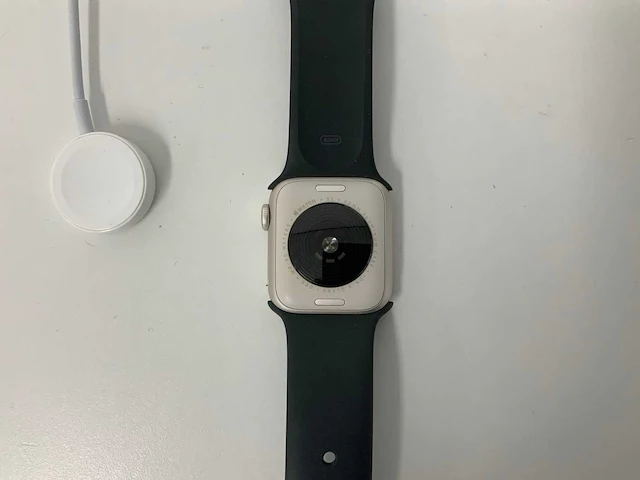 Apple watch se(2022) a2722 40mm gps aluminium starlight - afbeelding 5 van  5