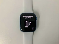 Apple watch series 7 45mm gps blue aluminium with white wristband - afbeelding 2 van  5