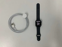 Apple watch series 8 45mm gps midnight aluminium with nike sport band black - afbeelding 1 van  5