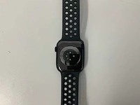 Apple watch series 9 45mm gps midnight aluminium with nike sport band black - afbeelding 5 van  5
