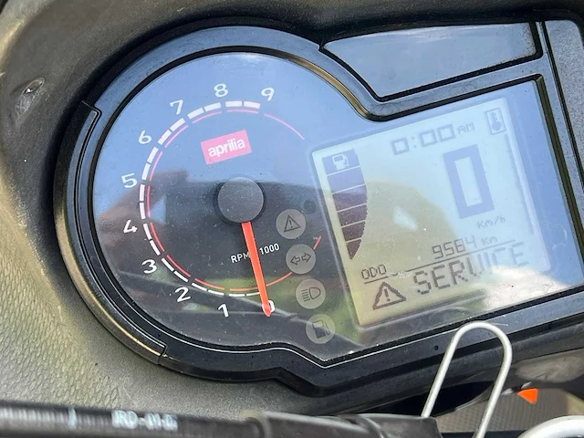 Aprilia - all-road - pegasso 650 strada factory - motorcycle - afbeelding 2 van  13