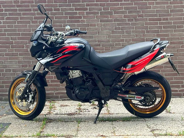 Aprilia - all-road - pegasso 650 strada factory - motorcycle - afbeelding 4 van  13