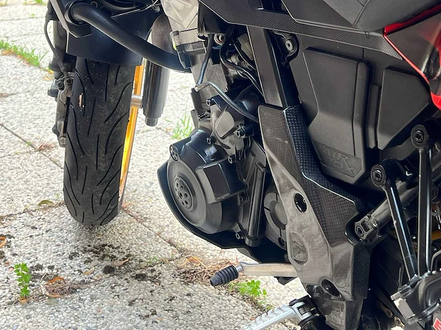 Aprilia - all-road - pegasso 650 strada factory - motorcycle - afbeelding 11 van  13