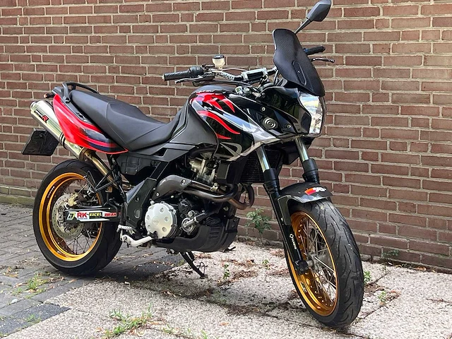 Aprilia - all-road - pegasso 650 strada factory - motorcycle - afbeelding 13 van  13