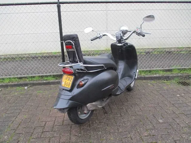 Aprilia - bromscooter - mojito custom ac 2 tact - scooter - afbeelding 6 van  9