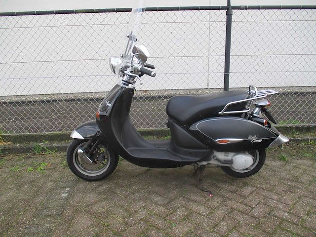 Aprilia - bromscooter - mojito habana custom 2takt - scooter - afbeelding 1 van  11