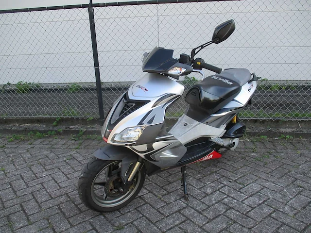 Aprilia - bromscooter - sr 50 lc 2takt! - scooter - afbeelding 4 van  11