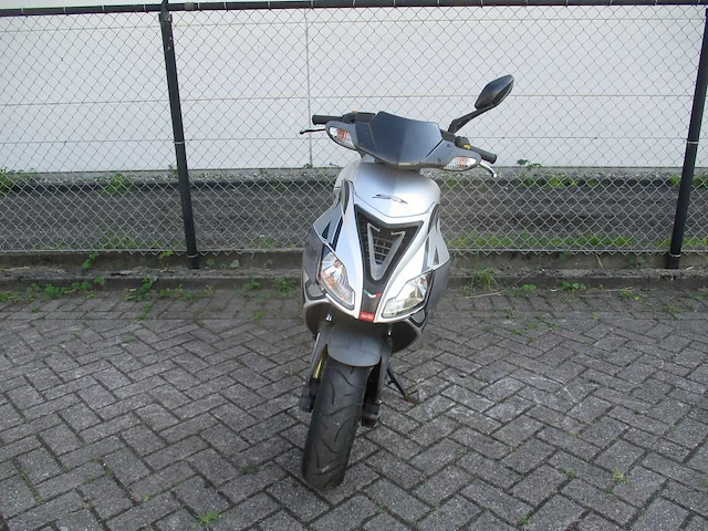 Aprilia - bromscooter - sr 50 lc 2takt! - scooter - afbeelding 5 van  11