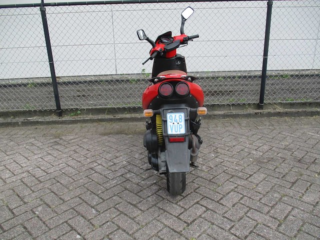 Aprilia - bromscooter - sr50 sport dt. tech 2 takt - scooter - afbeelding 11 van  12