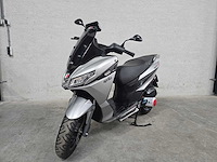 Aprilia - bromscooter - sxr 50 - 4t 45km uitvoering fjl03n - afbeelding 3 van  7