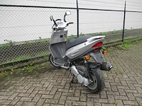 Aprilia - motorscooter - leonardo 4t 125cc liquid cooled - motorfiets - afbeelding 2 van  11