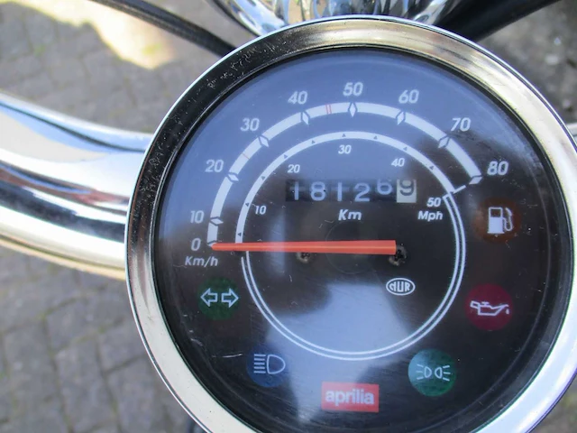 Aprilia - snorscooter - mojito custom ac/ 2 takt! - scooter - afbeelding 3 van  11