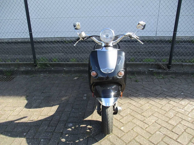 Aprilia - snorscooter - mojito custom ac/ 2 takt! - scooter - afbeelding 5 van  11