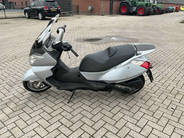 Aprilia scooter atlantic 500 sprint motorfiets - afbeelding 9 van  14