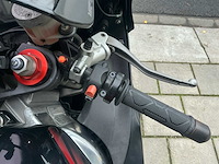 Aprilia sport rsv 1000 r factory - afbeelding 9 van  21