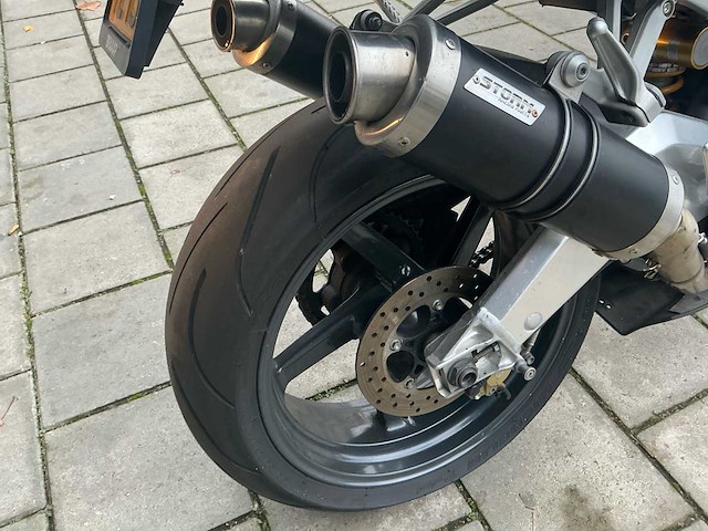 Aprilia sport rsv 1000 r factory - afbeelding 13 van  21