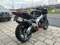 Aprilia sport rsv 1000 r factory - afbeelding 17 van  21