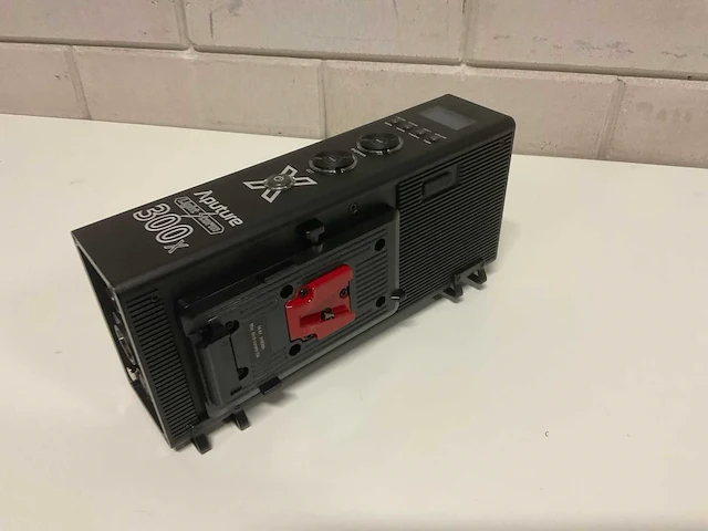 Aputure 300x licht set - afbeelding 4 van  10