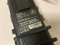 Aputure 300x licht set - afbeelding 5 van  10