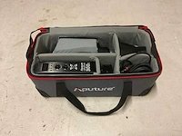 Aputure 300x licht set - afbeelding 10 van  10