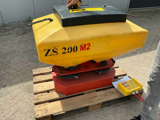Apv zs200m2 zaaimachine - afbeelding 8 van  11