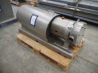 Apv - afbeelding 1 van  7