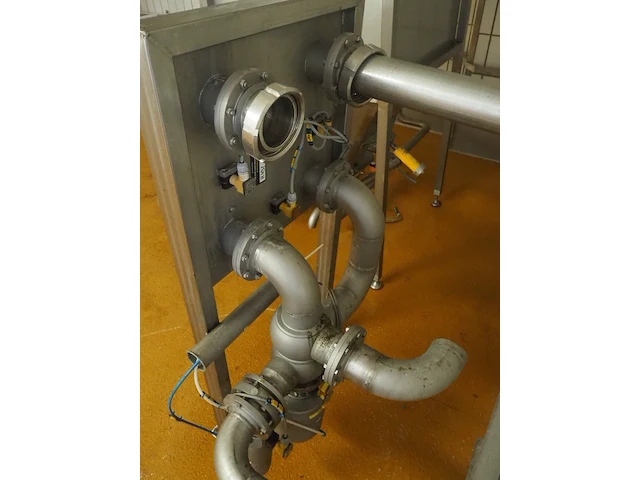 Apv - afbeelding 5 van  6
